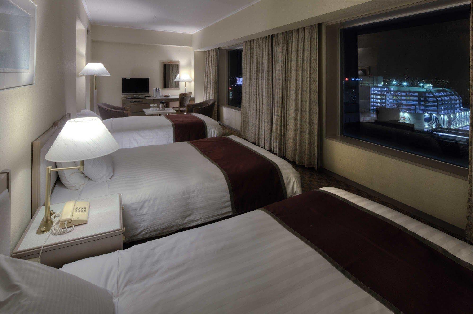 Miyako Hotel Yokkaichi Dış mekan fotoğraf